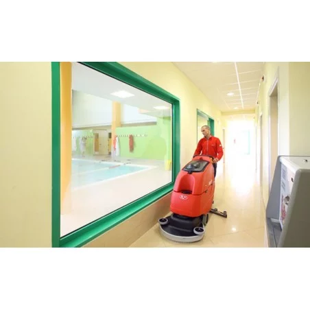 NEUWERTH Logistics SA - RCM - RCM Mega I - Autolaveuse NEUWERTH Logistics SA - RCM - RCM Mega I - Autolaveuse