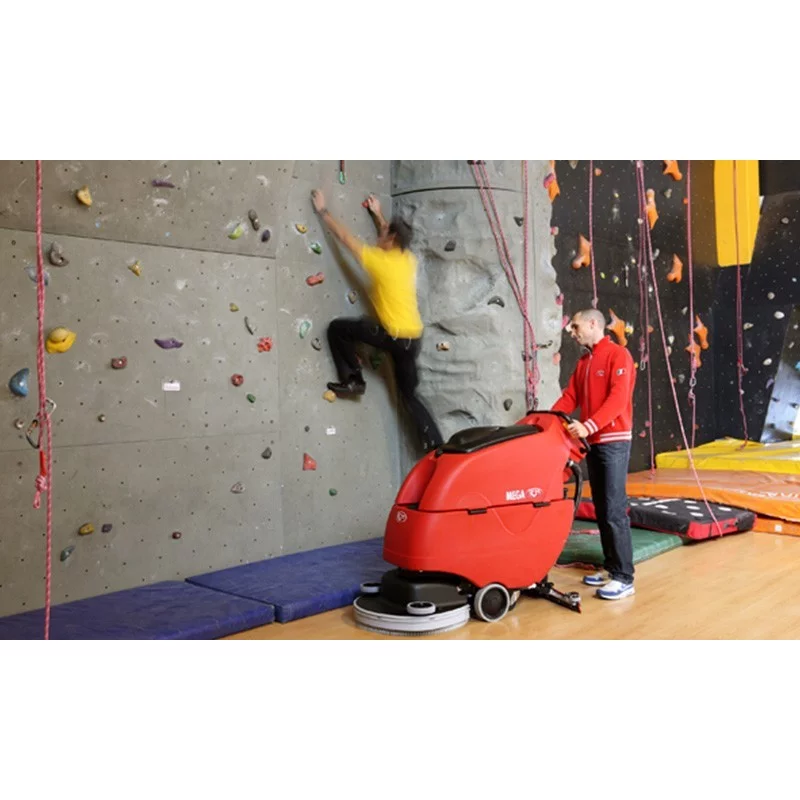 NEUWERTH Logistics SA - RCM - RCM Mega I - Autolaveuse NEUWERTH Logistics SA - RCM - RCM Mega I - Autolaveuse