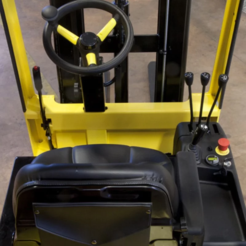 NEUWERTH Logistics SA - Mariotti - ME 6-10C 24V - Carrello elletrico a 3 ruote