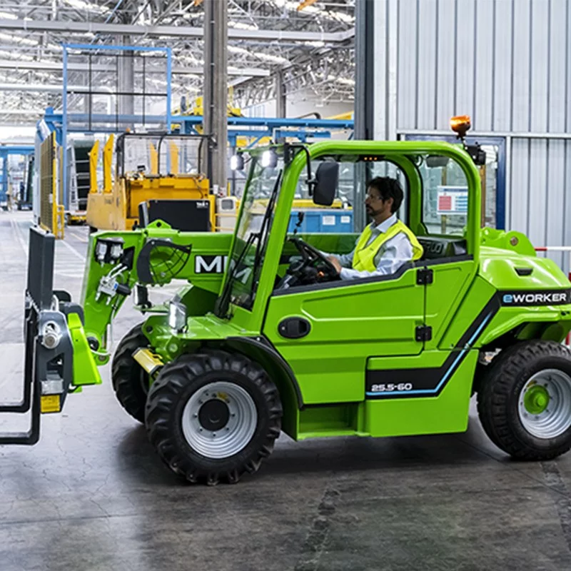 NEUWERTH Logistics SA - Merlo - COMPACT e-Worker - Telescopic loader