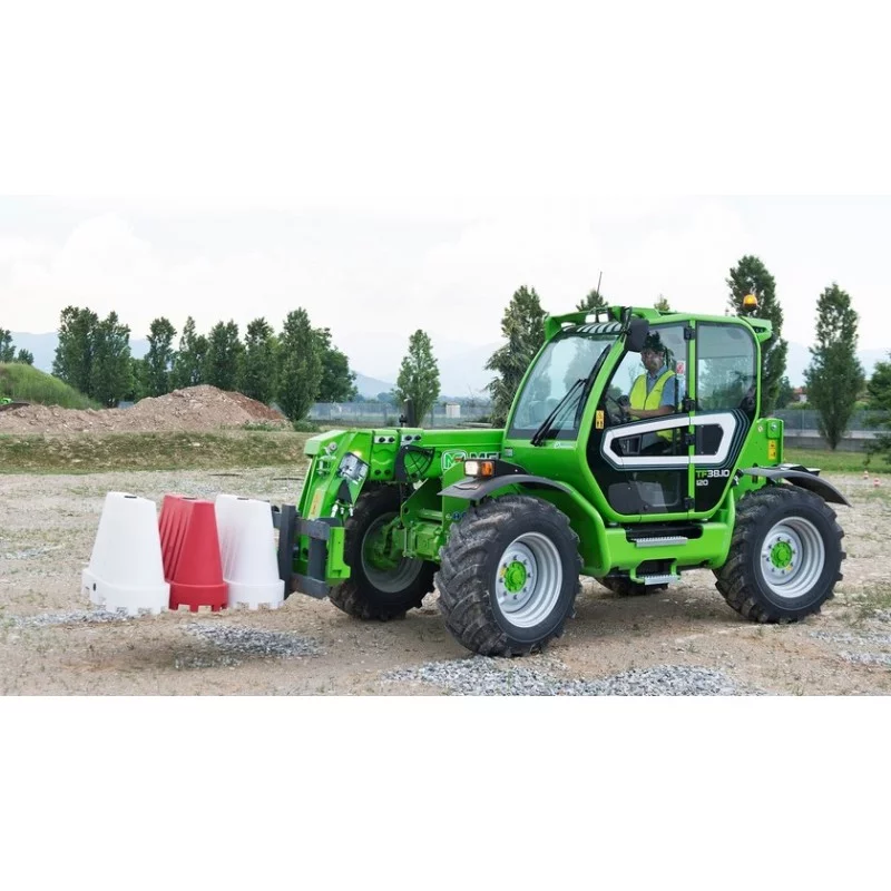 NEUWERTH Logistics SA - Merlo - TurboFarmer 38.10 - Chariot télescopique