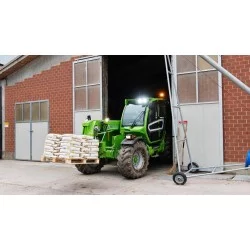 NEUWERTH Logistics SA - Merlo - TurboFarmer 42.7 - Telescopic loader 2