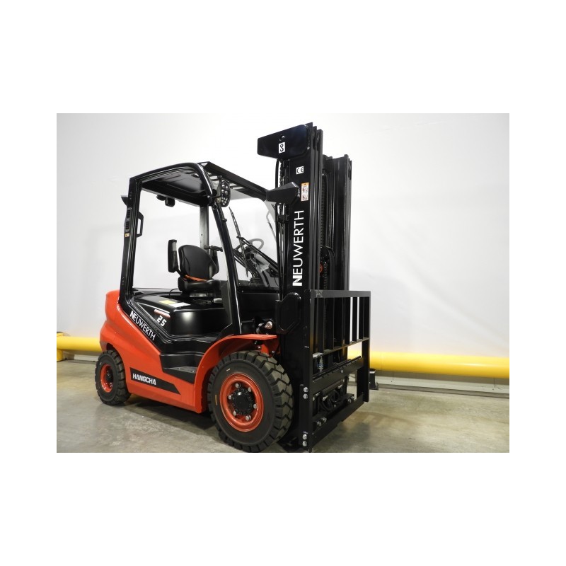 NEUWERTH Logistics SA - Hangcha - CPCD25-X2H7F1 - Chariot-élévateur Diesel NEUWERTH Logistics SA - Hangcha - CPCD25-X2H7F1 - Chariot-élévateur Diesel