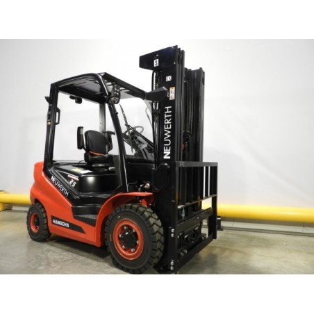 NEUWERTH Logistics SA - Hangcha - CPCD25-X2H7F1 - Chariot-élévateur Diesel NEUWERTH Logistics SA - Hangcha - CPCD25-X2H7F1 - Chariot-élévateur Diesel