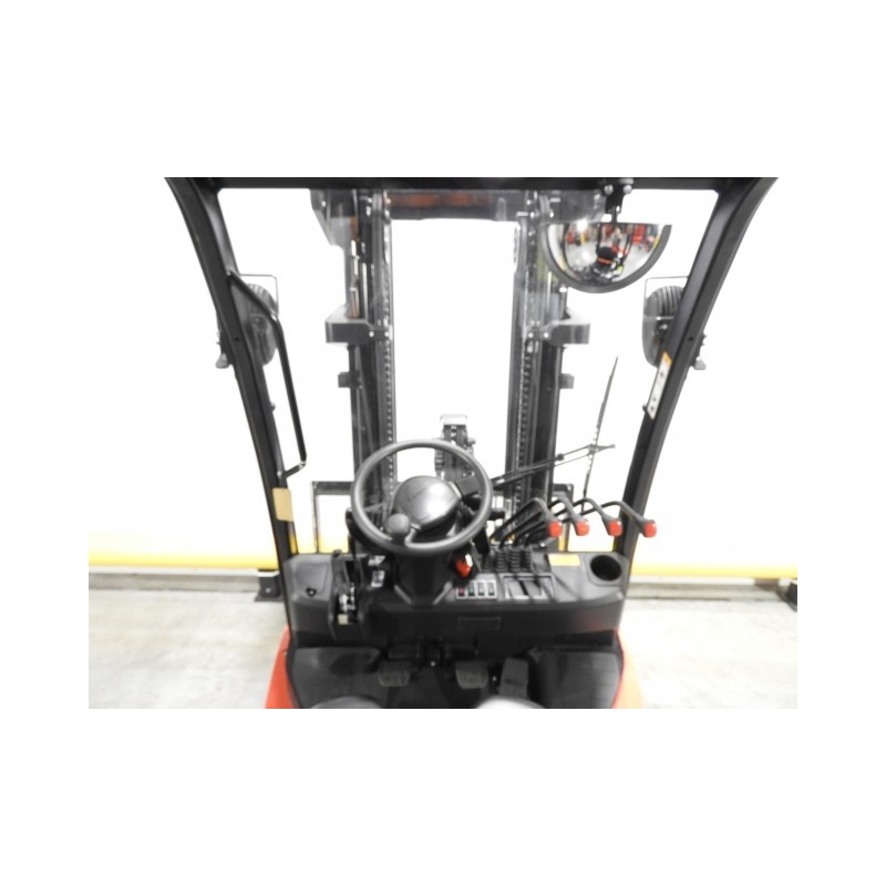 NEUWERTH Logistics SA - Hangcha - CPCD25-X2H7F1 - Chariot-élévateur Diesel NEUWERTH Logistics SA - Hangcha - CPCD25-X2H7F1 - Chariot-élévateur Diesel