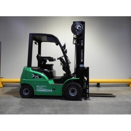 NEUWERTH Logistics SA - Hangcha - CPD25-XD4-SI21 - Chariot-élévateur électrique NEUWERTH Logistics SA - Hangcha - CPD25-XD4-SI21 - Chariot-élévateur électrique
