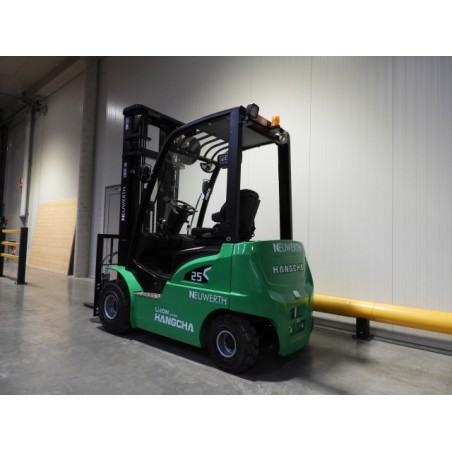 NEUWERTH Logistics SA - Hangcha - CPD25-XD4-SI21 - Chariot-élévateur électrique NEUWERTH Logistics SA - Hangcha - CPD25-XD4-SI21 - Chariot-élévateur électrique