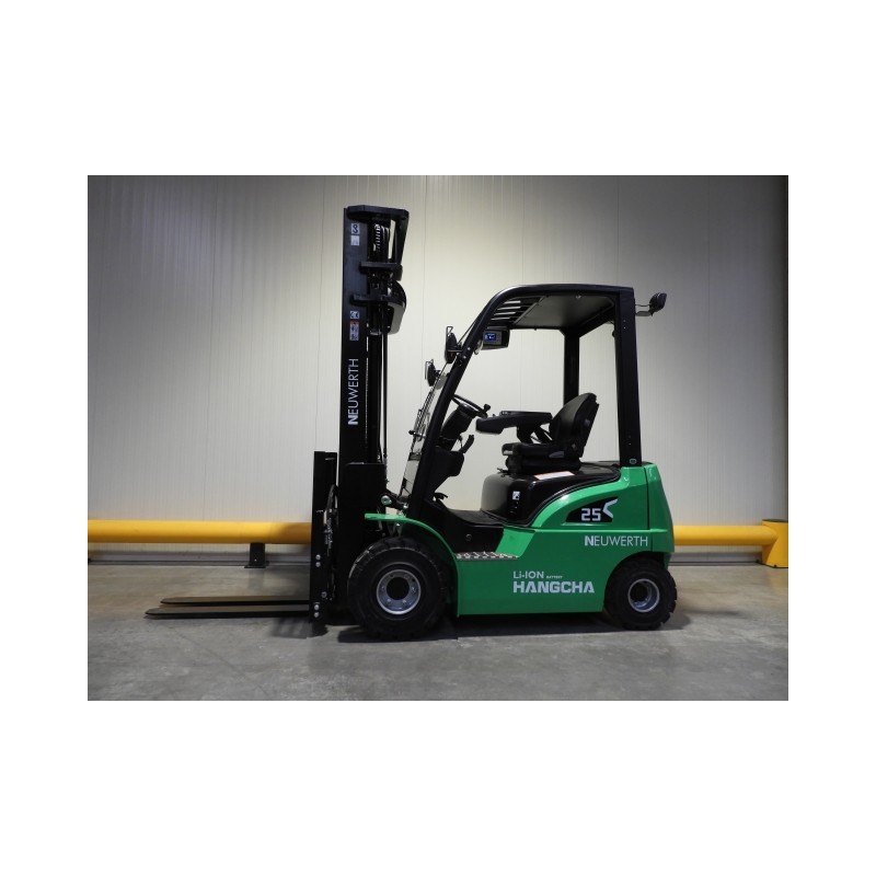 NEUWERTH Logistics SA - Hangcha - CPD25-XD4-SI21 - Chariot-élévateur électrique NEUWERTH Logistics SA - Hangcha - CPD25-XD4-SI21 - Chariot-élévateur électrique