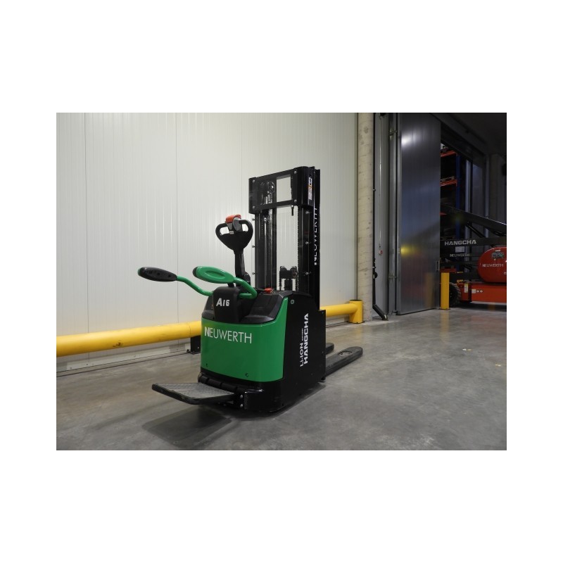 NEUWERTH Logistics SA - Hangcha - CDD16-AC1S-L-I - Gerbeur électrique NEUWERTH Logistics SA - Hangcha - CDD16-AC1S-L-I - Gerbeur électrique