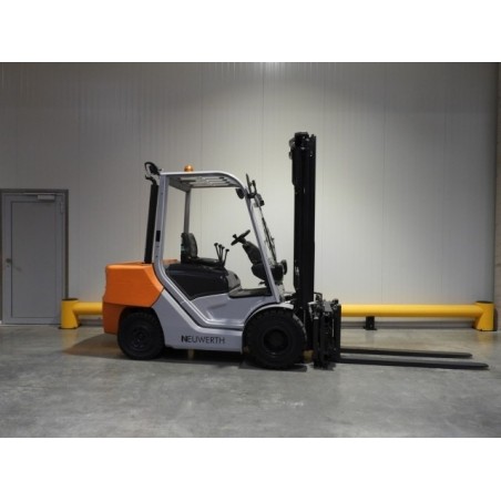 NEUWERTH Logistics SA - Still - rc 40 - 35 - Chariot-élévateur Diesel NEUWERTH Logistics SA - Still - rc 40 - 35 - Chariot-élévateur Diesel