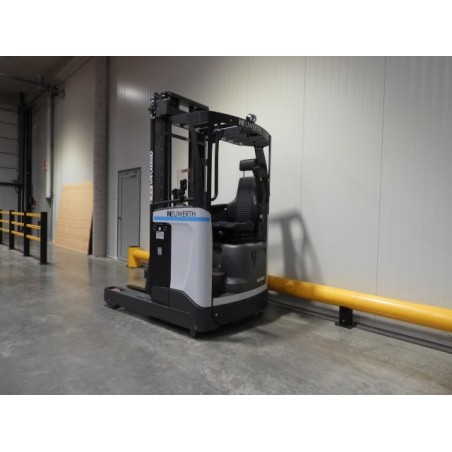 NEUWERTH Logistics SA - Atlet - UMS 160 - Chariot à mât retractable NEUWERTH Logistics SA - Atlet - UMS 160 - Chariot à mât retractable