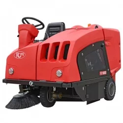 NEUWERTH Logistics SA - RCM - RCM Boxer Plus - Scheuersaugmaschine