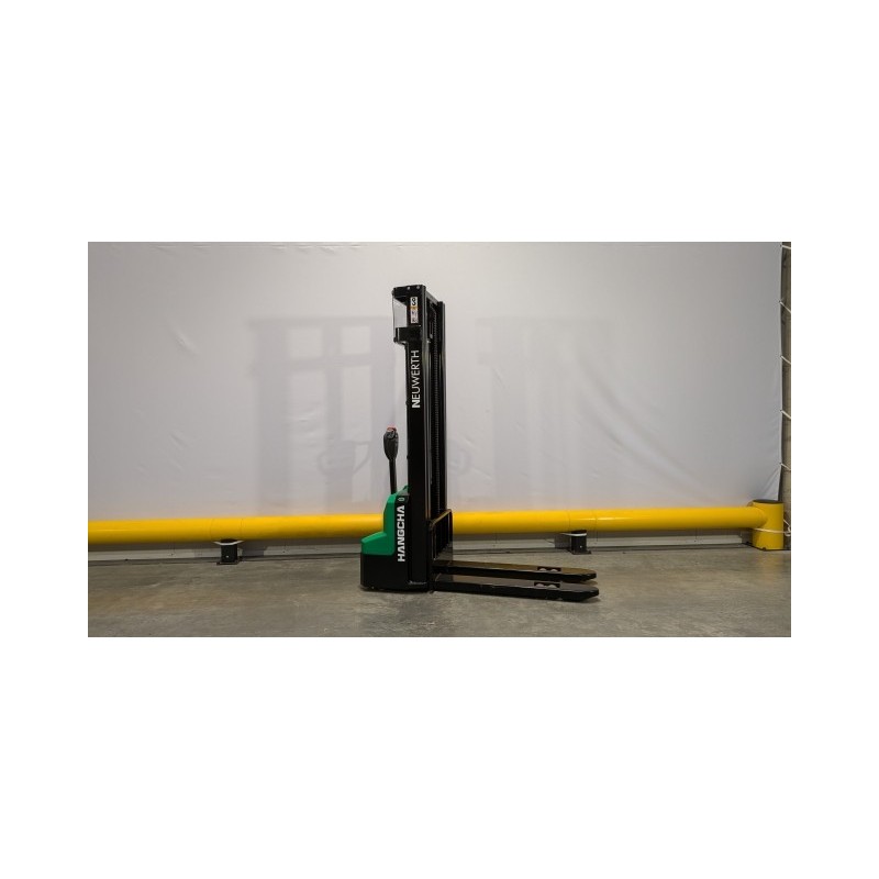NEUWERTH Logistics SA - Hangcha - CDD12-A2MC2-ISZ - Gerbeur électrique