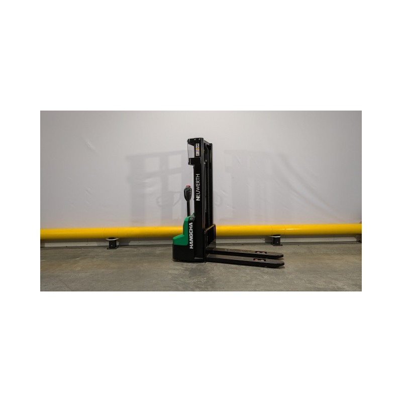 NEUWERTH Logistics SA - Hangcha - CDD12-A2MC2-ISZ - Gerbeur électrique