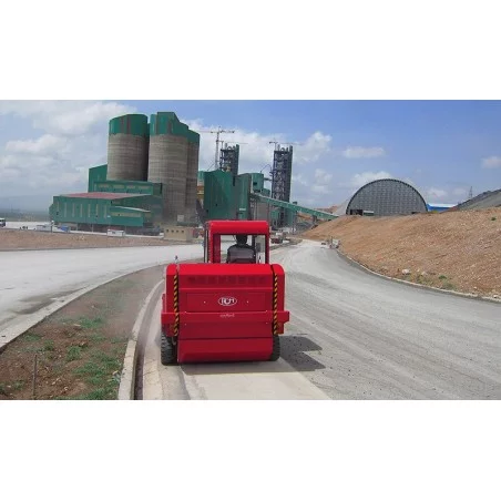 NEUWERTH Logistics SA - RCM - RCM Duemila - Spazzatrici NEUWERTH Logistics SA - RCM - RCM Duemila - Spazzatrici