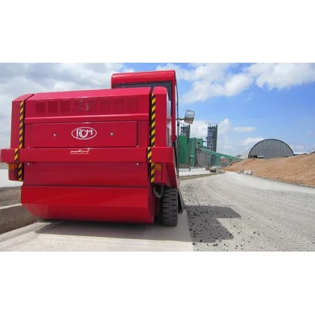 NEUWERTH Logistics SA - RCM - RCM Duemila - Spazzatrici NEUWERTH Logistics SA - RCM - RCM Duemila - Spazzatrici