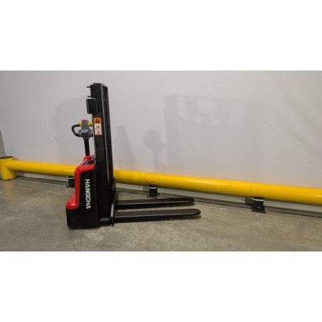 NEUWERTH Logistics SA - Hangcha - CDD15-WS - Gerbeur électrique NEUWERTH Logistics SA - Hangcha - CDD15-WS - Gerbeur électrique