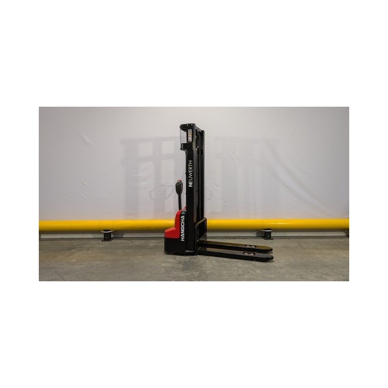 NEUWERTH Logistics SA - Hangcha - CDD12-A2MC2-SZ - Gerbeur électrique NEUWERTH Logistics SA - Hangcha - CDD12-A2MC2-SZ - Gerbeur électrique