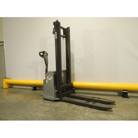 NEUWERTH Logistics SA - Nissan - PS125TV329 - Gerbeur électrique NEUWERTH Logistics SA - Nissan - PS125TV329 - Gerbeur électrique