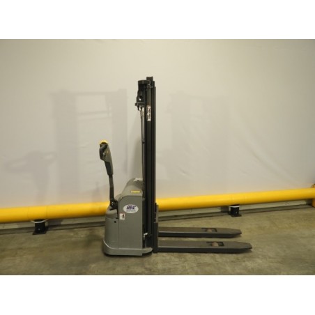 NEUWERTH Logistics SA - Nissan - PS125TV329 - Gerbeur électrique NEUWERTH Logistics SA - Nissan - PS125TV329 - Gerbeur électrique