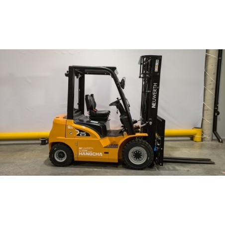 NEUWERTH Logistics SA - Hangcha - CPD25-XEY2-SI - Chariot-élévateur électrique NEUWERTH Logistics SA - Hangcha - CPD25-XEY2-SI - Chariot-élévateur électrique