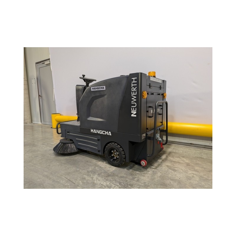 NEUWERTH Logistics SA - Hangcha - B1350 - Balayeuse NEUWERTH Logistics SA - Hangcha - B1350 - Balayeuse