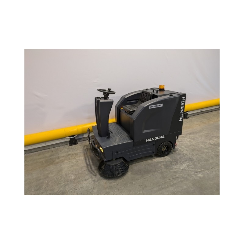 NEUWERTH Logistics SA - Hangcha - B1350 - Balayeuse NEUWERTH Logistics SA - Hangcha - B1350 - Balayeuse