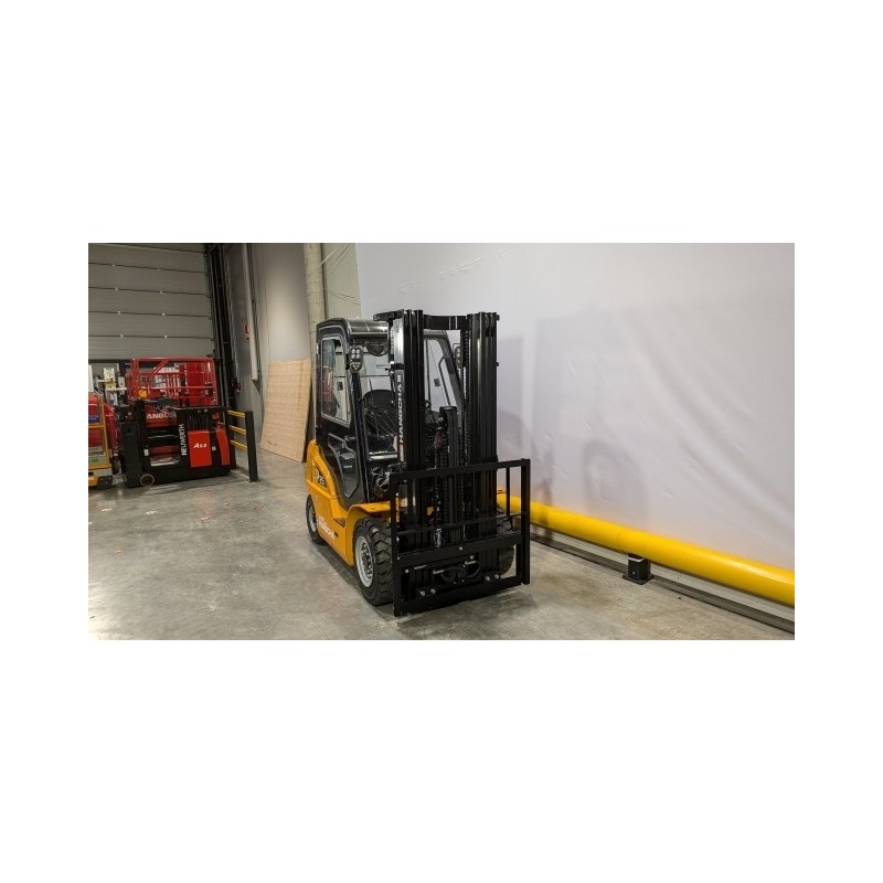 NEUWERTH Logistics SA - Hangcha - CPD25-XEY2-SI - Chariot-élévateur électrique NEUWERTH Logistics SA - Hangcha - CPD25-XEY2-SI - Chariot-élévateur électrique