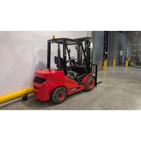 NEUWERTH Logistics SA - Hangcha - CPCD35-X2H7F1 - Chariot-élévateur Diesel NEUWERTH Logistics SA - Hangcha - CPCD35-X2H7F1 - Chariot-élévateur Diesel