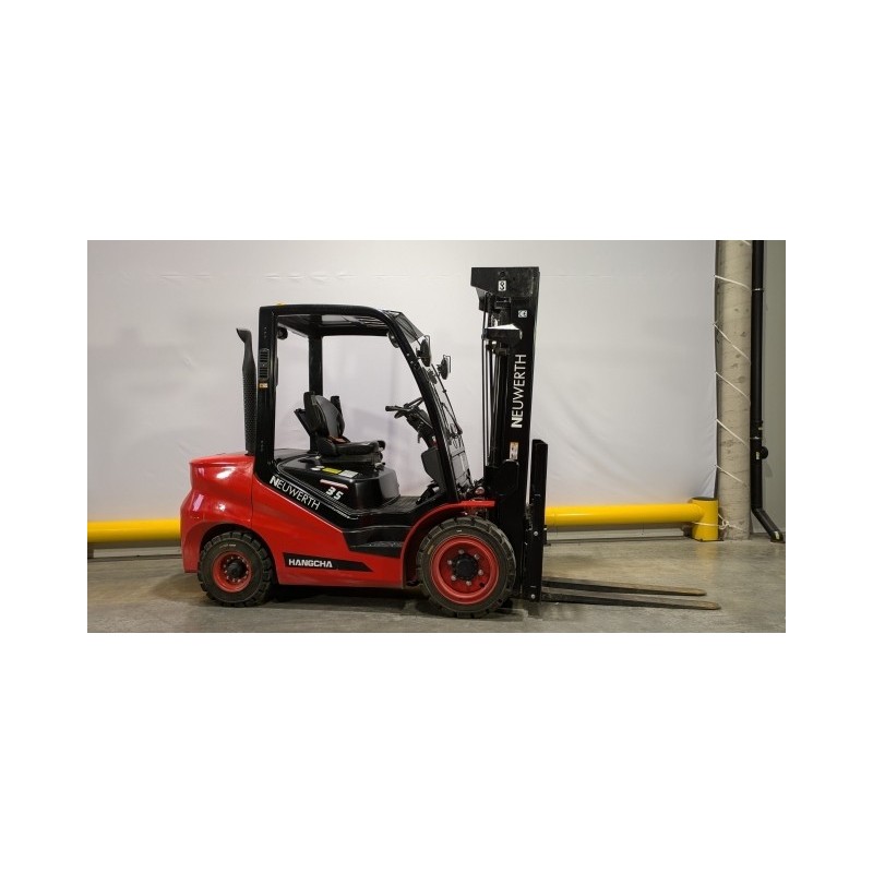 NEUWERTH Logistics SA - Hangcha - CPCD35-X2H7F1 - Chariot-élévateur Diesel NEUWERTH Logistics SA - Hangcha - CPCD35-X2H7F1 - Chariot-élévateur Diesel