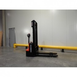 NEUWERTH Logistics SA - Hangcha - CDD10-AMC1-SZ - Gerbeur électrique 2