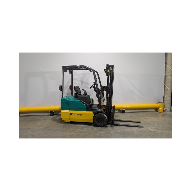 NEUWERTH Logistics SA - Komatsu - FB15M-2R AC - Chariot-élévateur électrique NEUWERTH Logistics SA - Komatsu - FB15M-2R AC - Chariot-élévateur électrique