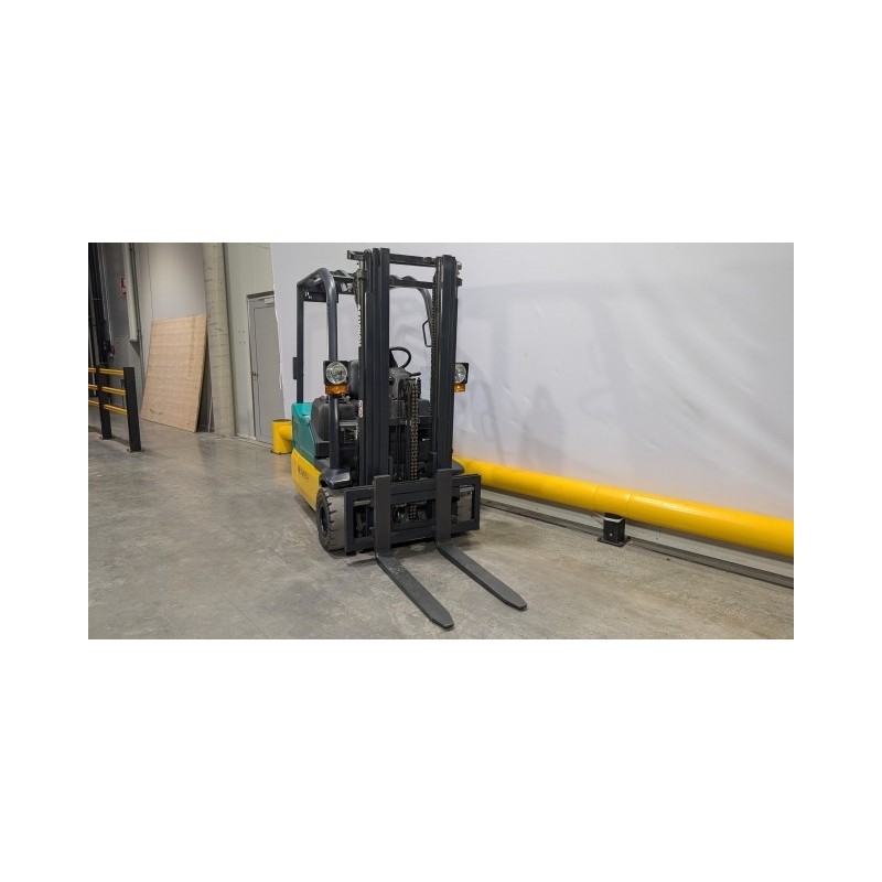 NEUWERTH Logistics SA - Komatsu - FB15M-2R AC - Chariot-élévateur électrique NEUWERTH Logistics SA - Komatsu - FB15M-2R AC - Chariot-élévateur électrique