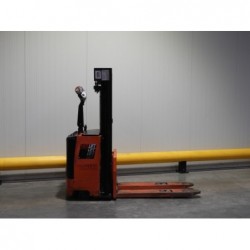 NEUWERTH Logistics SA - Neslift - SR 1500 SCLC - Gerbeur électrique 2