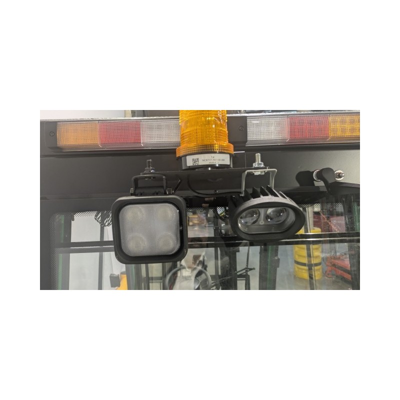 NEUWERTH Logistics SA - Hangcha - CPD20-XCY2-SI - Chariot-élévateur électrique NEUWERTH Logistics SA - Hangcha - CPD20-XCY2-SI - Chariot-élévateur électrique