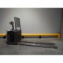 NEUWERTH Logistics SA - Atlet - PMR(PDP) 200 - Transpalette électrique