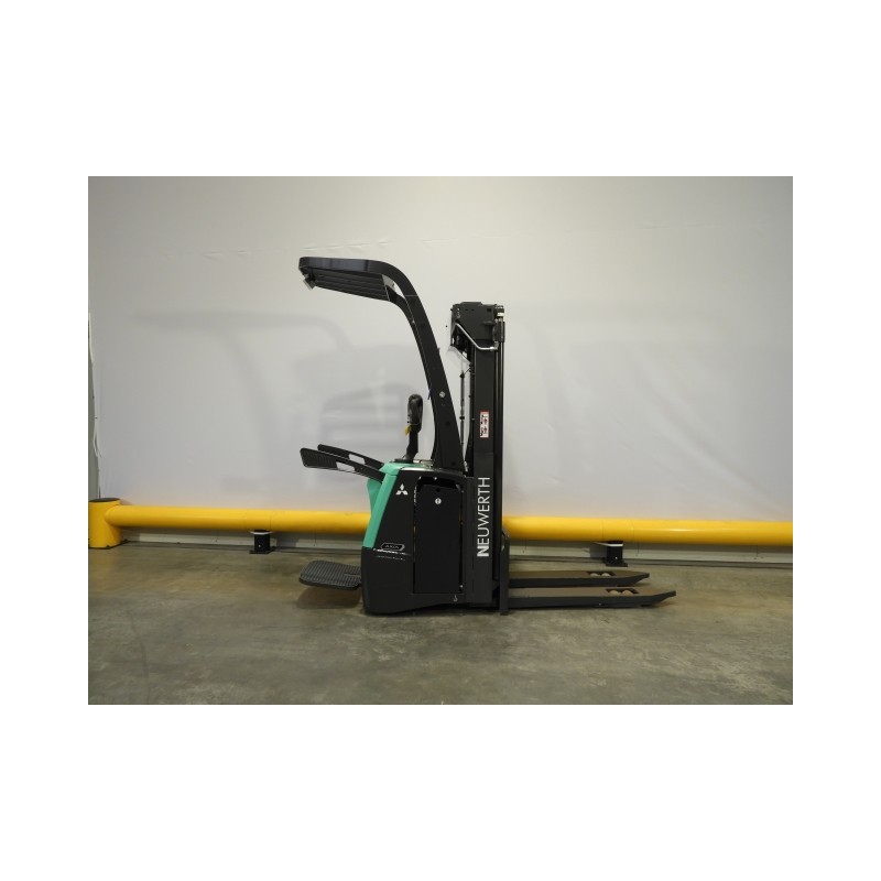 NEUWERTH Logistics SA - Mitsubishi - SBV16N3I - Gerbeur électrique