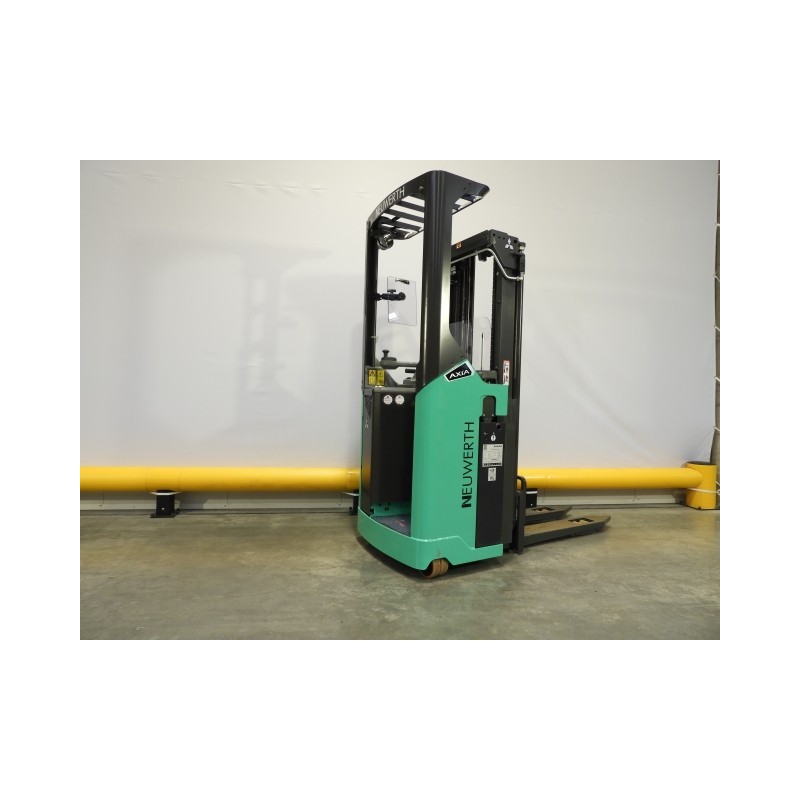 NEUWERTH Logistics SA - Mitsubishi - SBR16N2I - Gerbeur électrique NEUWERTH Logistics SA - Mitsubishi - SBR16N2I - Gerbeur électrique