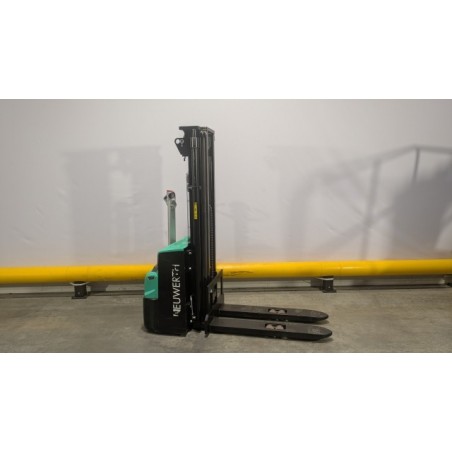 NEUWERTH Logistics SA - Mitsubishi - SBP12N2 - Gerbeur électrique NEUWERTH Logistics SA - Mitsubishi - SBP12N2 - Gerbeur électrique