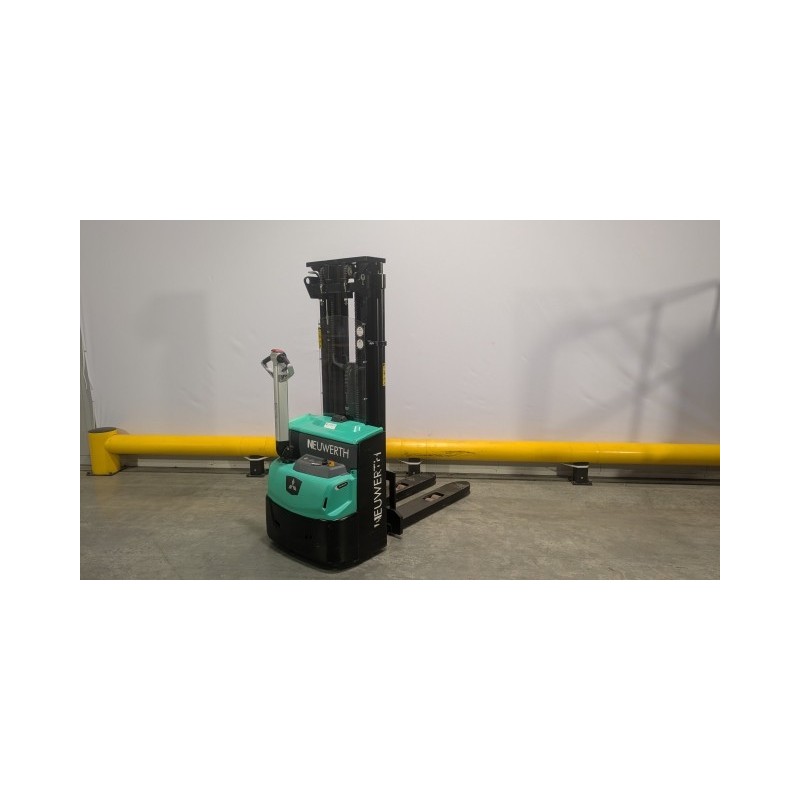 NEUWERTH Logistics SA - Mitsubishi - SBP12N2 - Gerbeur électrique NEUWERTH Logistics SA - Mitsubishi - SBP12N2 - Gerbeur électrique