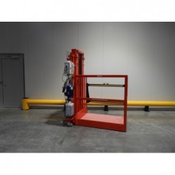 NEUWERTH Logistics SA - Neslift - STP 15 - Gerbeur électrique