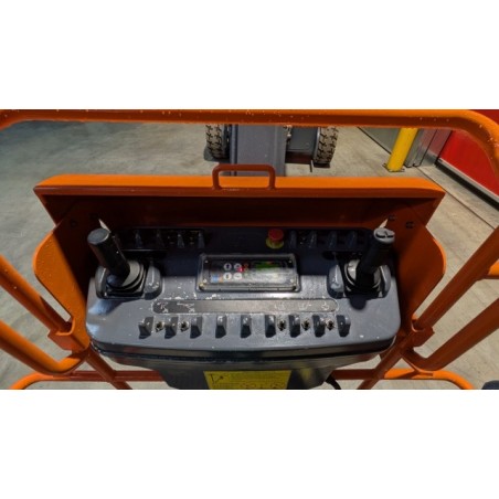 NEUWERTH Logistics SA - Neslift - HUCA16BF - Nacelle-élévatrice NEUWERTH Logistics SA - Neslift - HUCA16BF - Nacelle-élévatrice