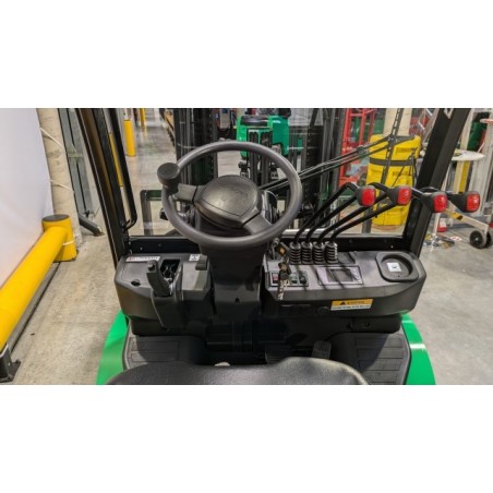 NEUWERTH Logistics SA - Hangcha - CPD35-AEY2-I - Chariot-élévateur électrique NEUWERTH Logistics SA - Hangcha - CPD35-AEY2-I - Chariot-élévateur électrique