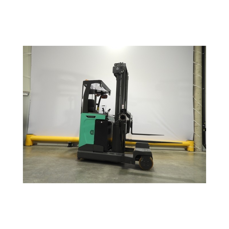 NEUWERTH Logistics SA - Mitsubishi - RBM25N3 - Chariot à mât retractable