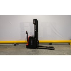 NEUWERTH Logistics SA - Hangcha - CDD12-AC2 - Gerbeur électrique