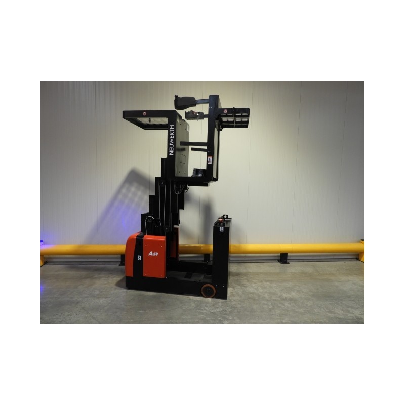 NEUWERTH Logistics SA - Hangcha - CJD05-AC1-MNA - Préparateur de commandes