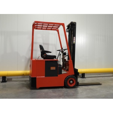 NEUWERTH Logistics SA - Mariotti - fcb 3/13 - Chariot-élévateur électrique NEUWERTH Logistics SA - Mariotti - fcb 3/13 - Chariot-élévateur électrique