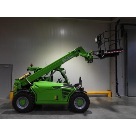 NEUWERTH Logistics SA - Merlo - P27.6-Top-75 - Chariot-élévateur télescopique NEUWERTH Logistics SA - Merlo - P27.6-Top-75 - Chariot-élévateur télescopique