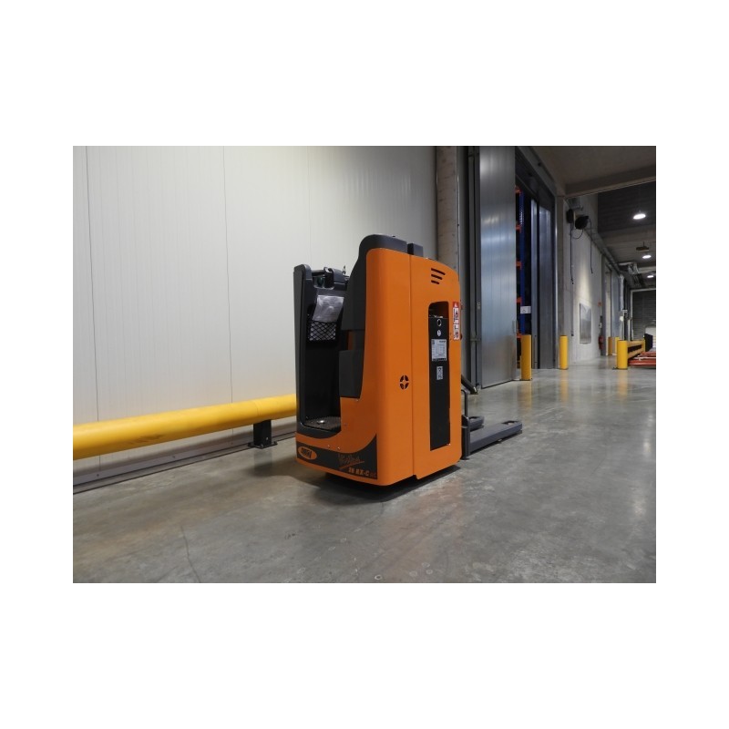 NEUWERTH Logistics SA - Omg - VIRTUS 20RX-C - Transpalette électrique NEUWERTH Logistics SA - Omg - VIRTUS 20RX-C - Transpalette électrique