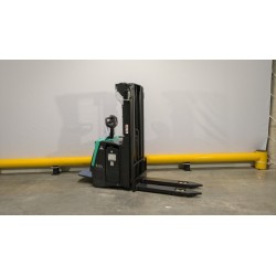 NEUWERTH Logistics SA - Mitsubishi - SBV16N3I - Gerbeur électrique